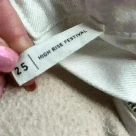 PACSUN White & Lt Wash Black Ripped Vintage High Rise Festival Spring Break - Picture 8 of 8